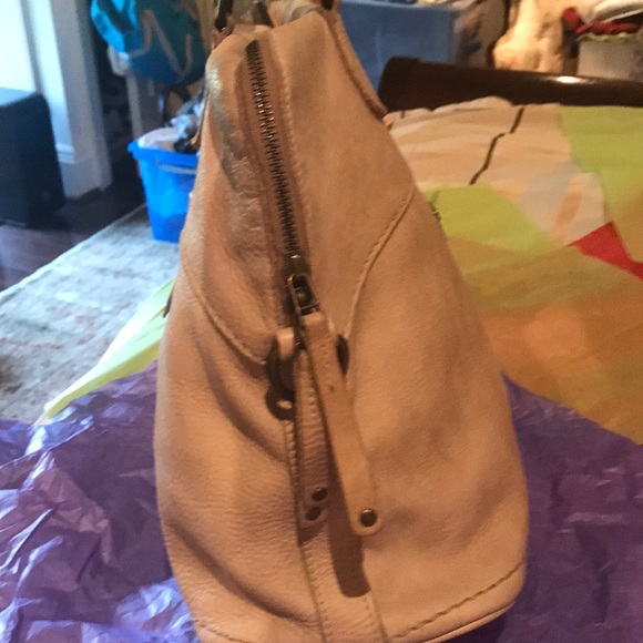 Nothing - Picture 10 of 14